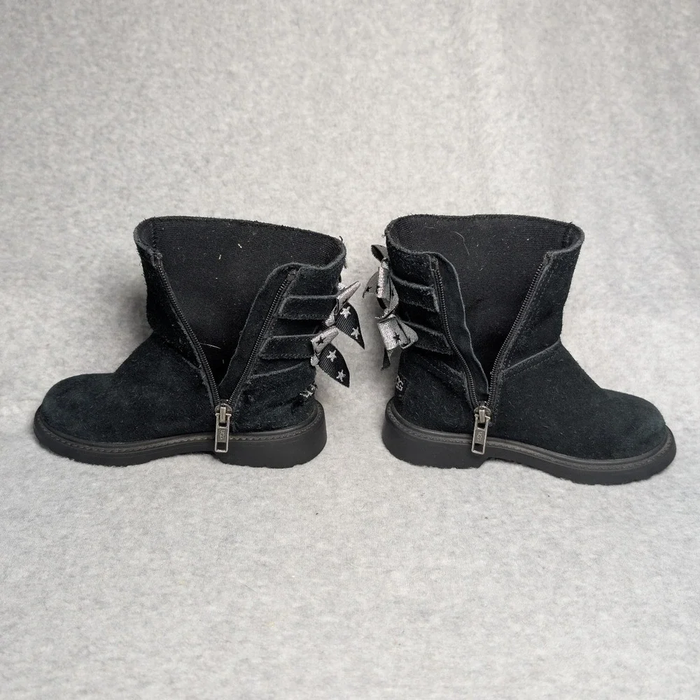 UGG Boots Toddler 8 Black Zip Silver Star Bow